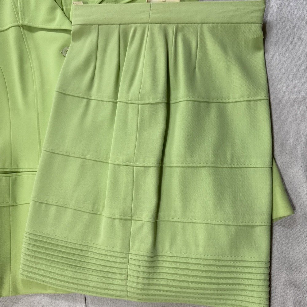 Escada Vintage Green Tweed Skirt Suit Set Confetti Tweed Knit Sz 36 - Picture 5 of 16
